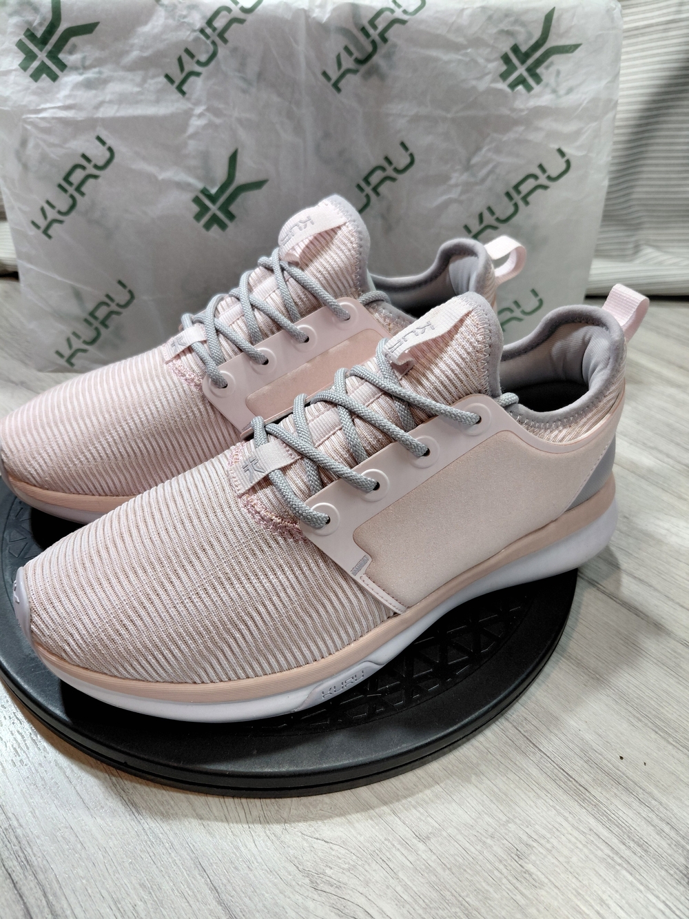 NEW KURU Women's ATOM Lightweight Pink Sorbet Athletic Orthotic Sneakers SIZE 8W